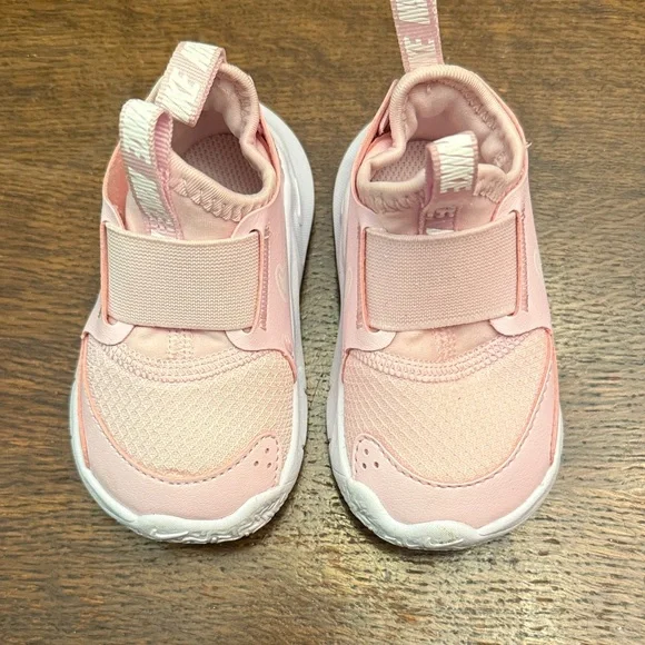 Nike Kids Light Pink Sneakers - Picture 1 of 3